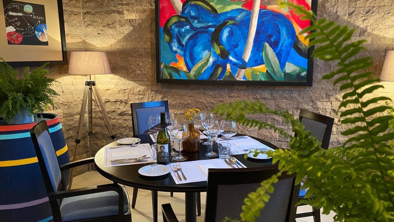 Imola Udvarhaz Dessert Hotel Eger Bagian luar foto