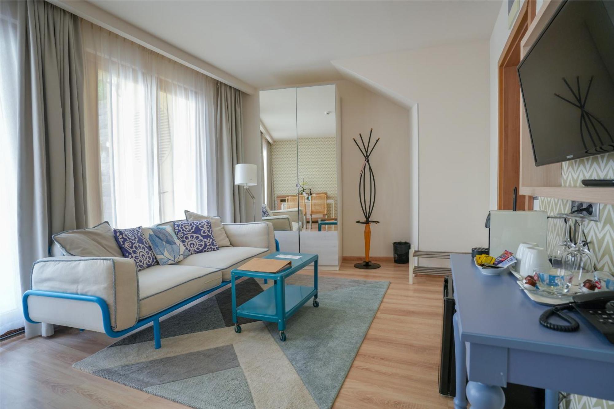 Imola Udvarhaz Dessert Hotel Eger Bagian luar foto