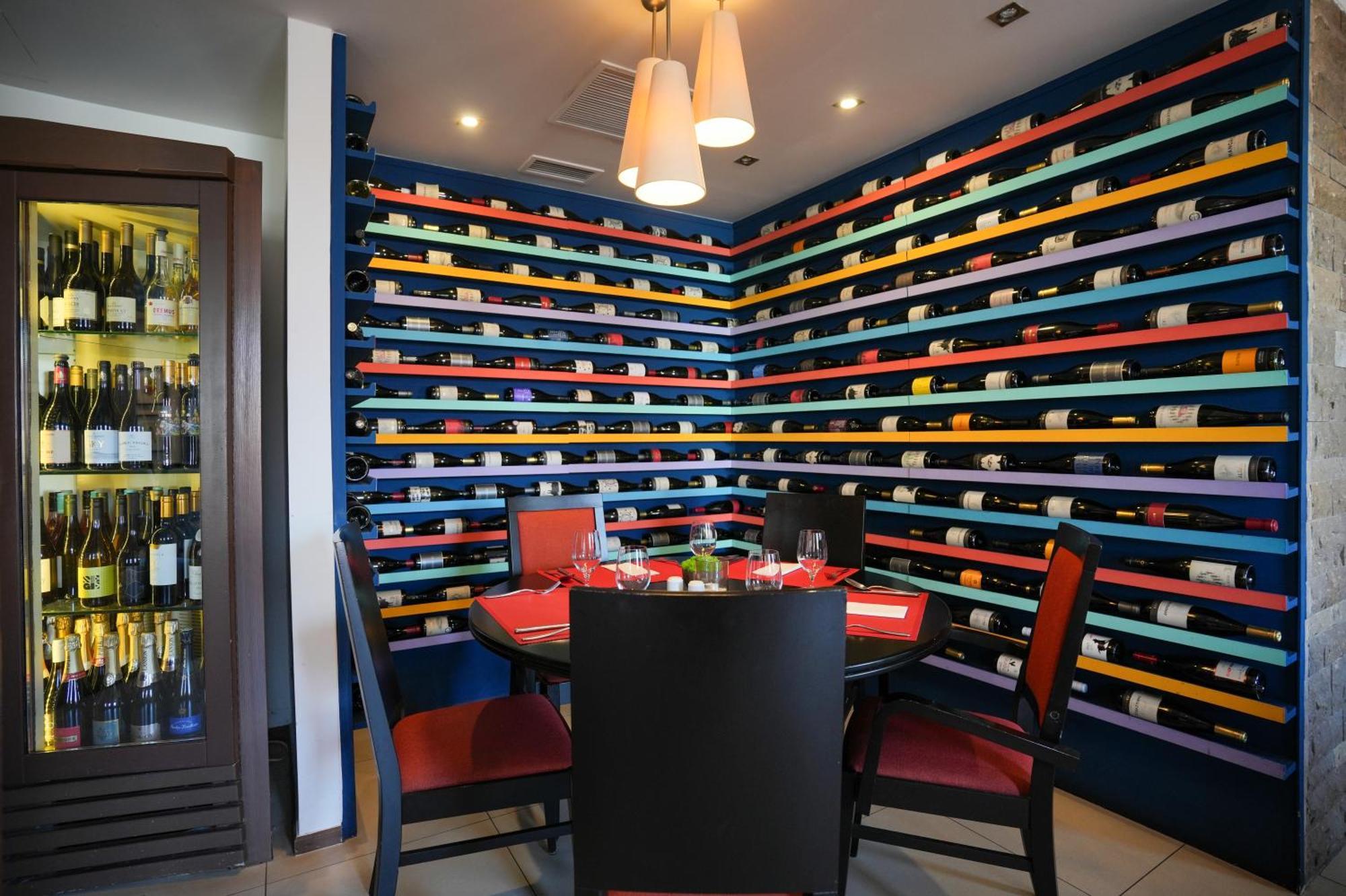 Imola Udvarhaz Dessert Hotel Eger Bagian luar foto