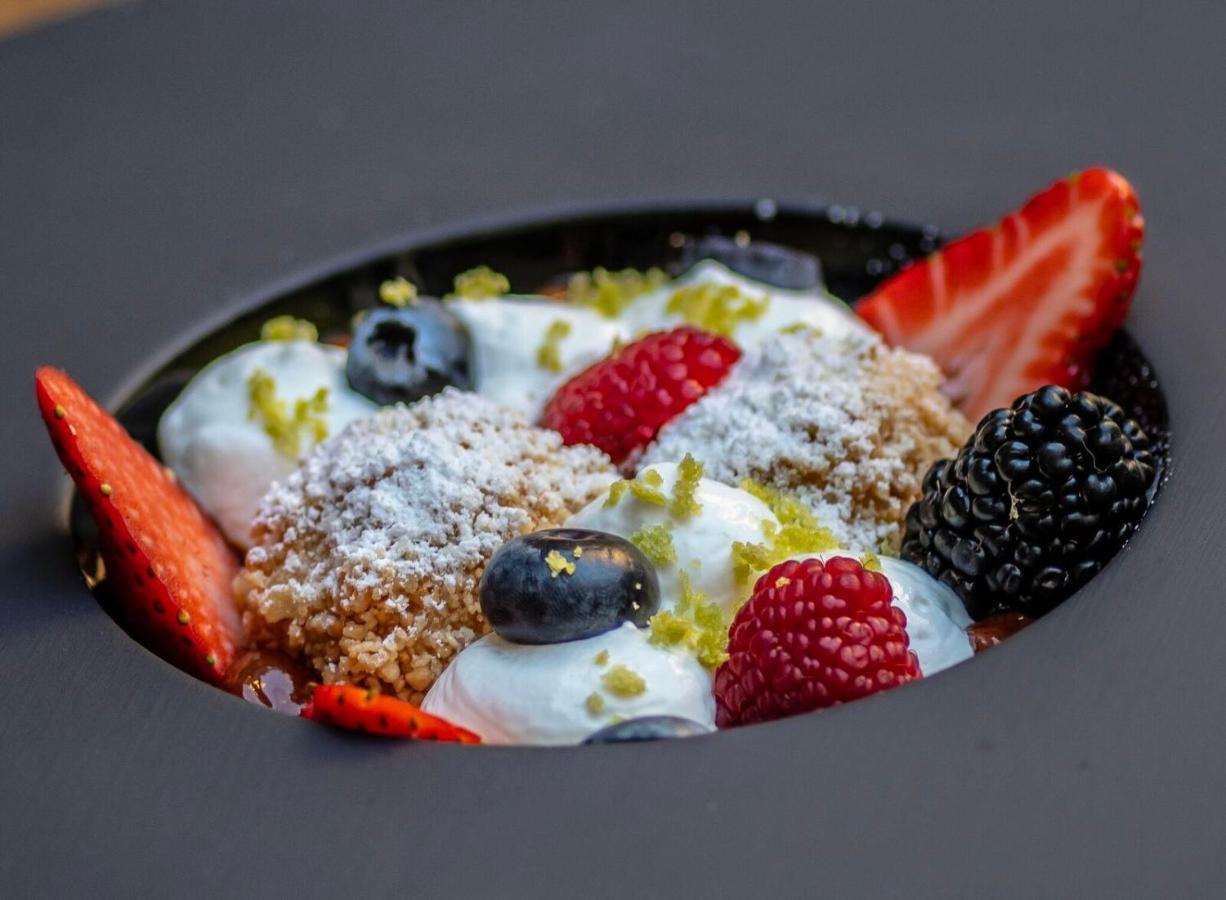 Imola Udvarhaz Dessert Hotel Eger Bagian luar foto